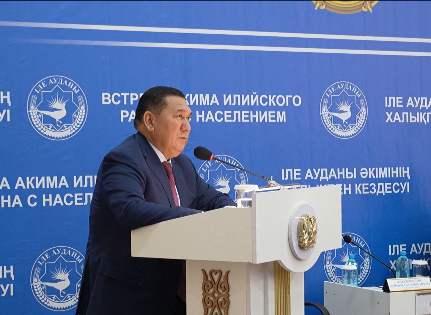 Іле ауданы әкімінің аудан тұрғындарымен кездесуі