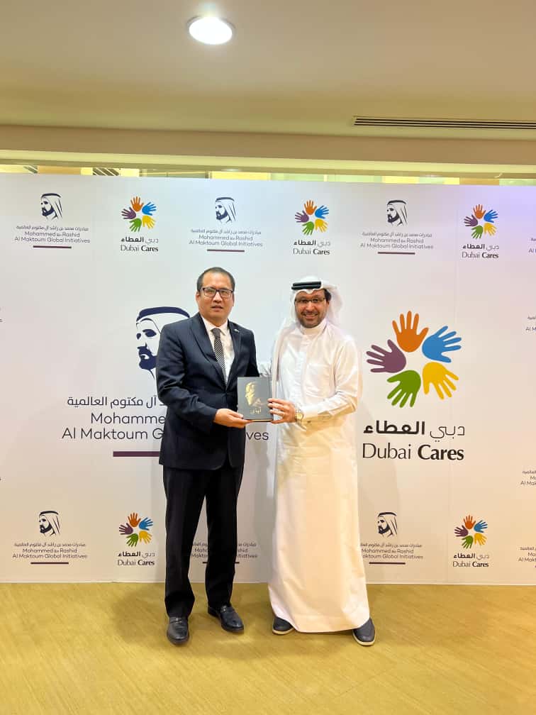 Ү.ж. 18 қыркүйекте “Dubai Cares” ұйымының бас директоры Тарик Әл-Гуркпен кездесіп, гуманитарлық және білім салаларындағы ынтымақтастық бастамаларды жүзеге асыру мүмкіндіктерін талқыладық.