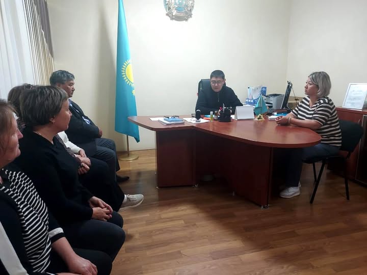 Кездесу Біржан сал ауданы басқармасының ұжымымен