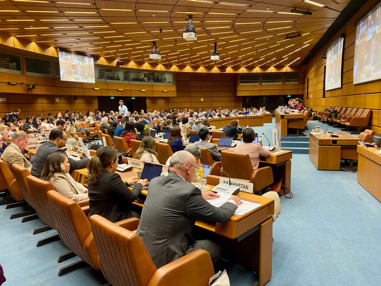 Kazakhstan Participates in the 52nd Session of UNCITRAL Working Group III