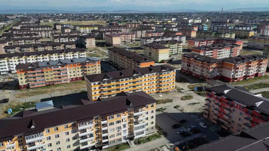 Түрлене бер, Таразым!