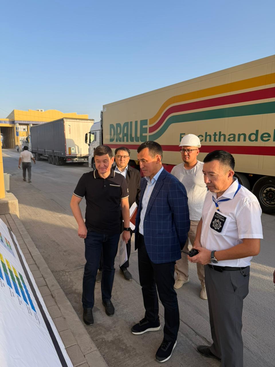 Совершенствование налоговой системы и ускорение реконструкции таможенной инфраструктуры