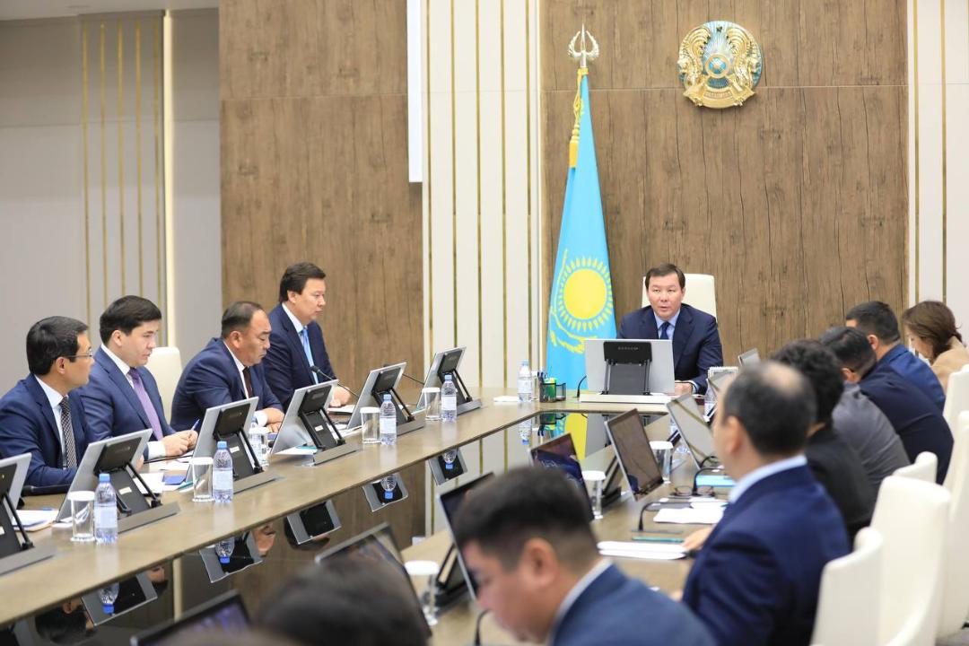 На аппаратном совещании обсудили цифровизацию и внедрение ИИ