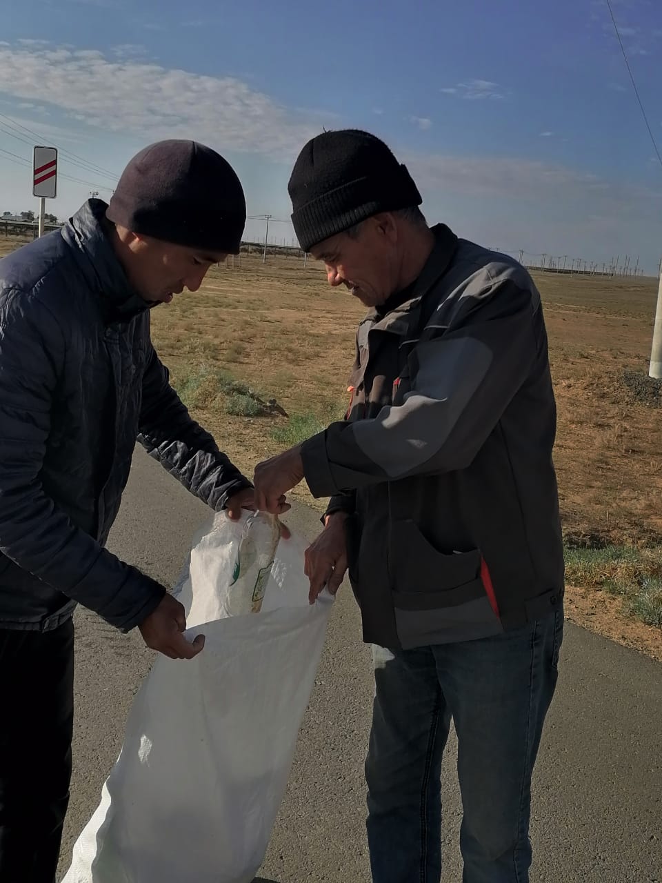 Проведены очередные субботники.