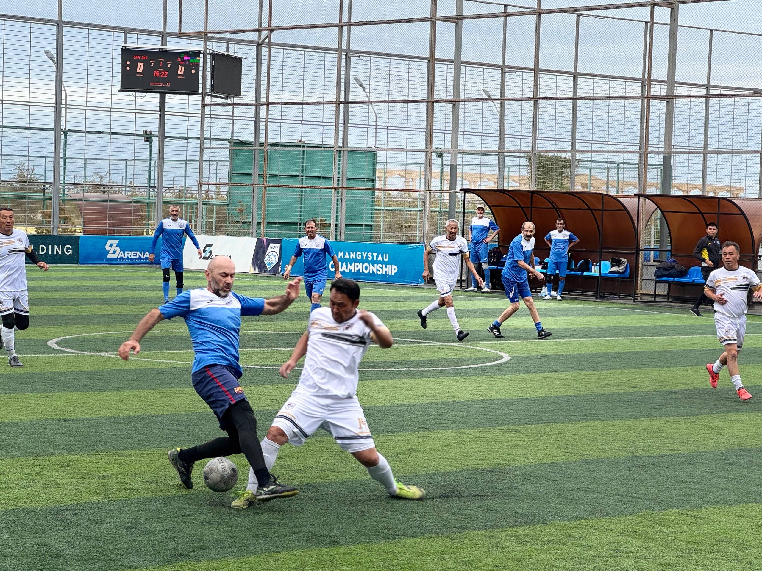 В Актау завершился международный турнир по мини-футболу среди ветеранов