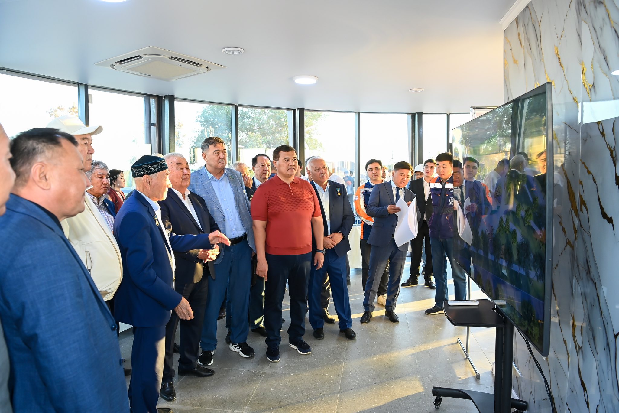 Президент саябағындағы нысандар құрылысы қарқынды