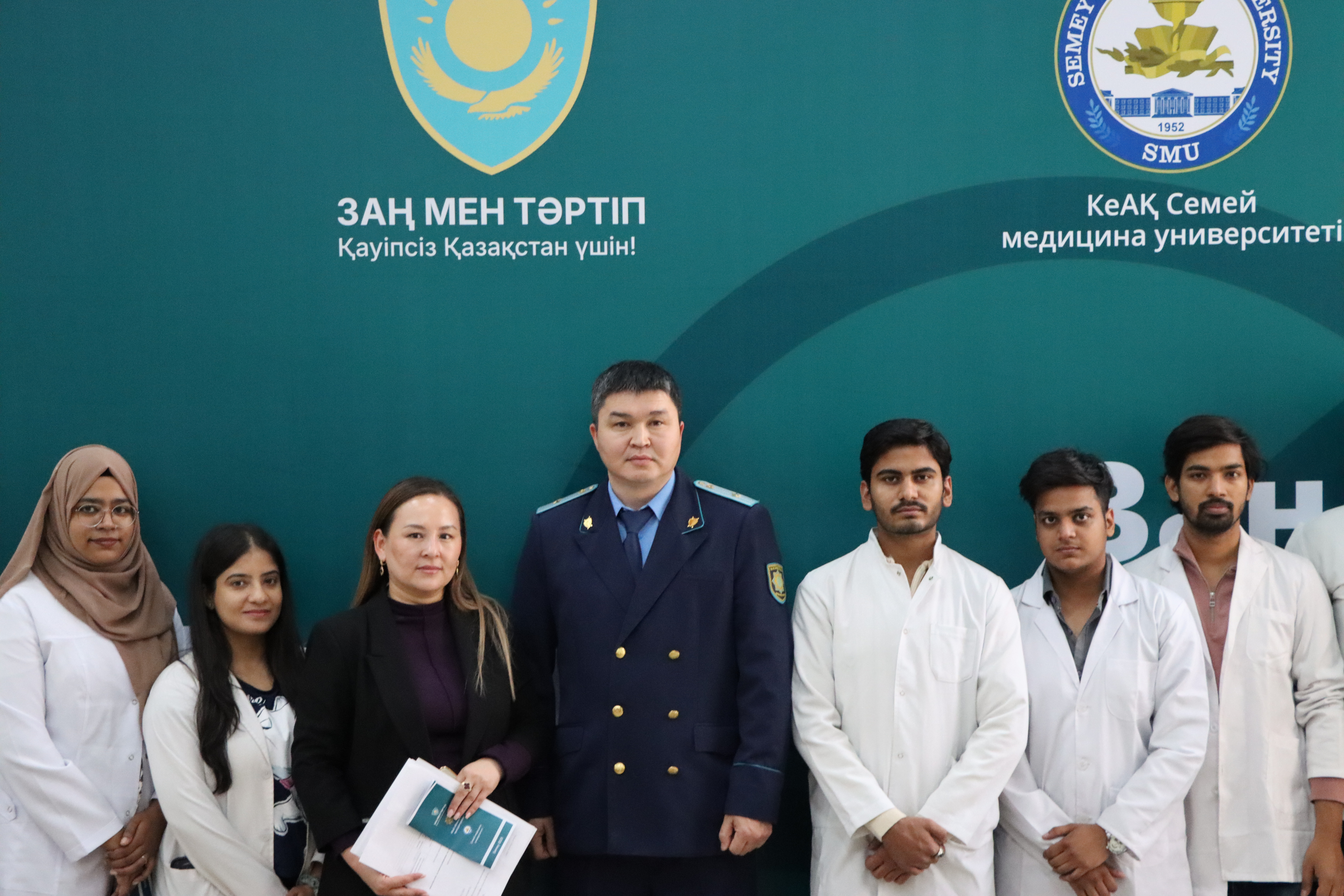 Абай облысының прокуратурасы Семейдегі шетелдік студенттердің құқықтық сауаттылығын арттыруда