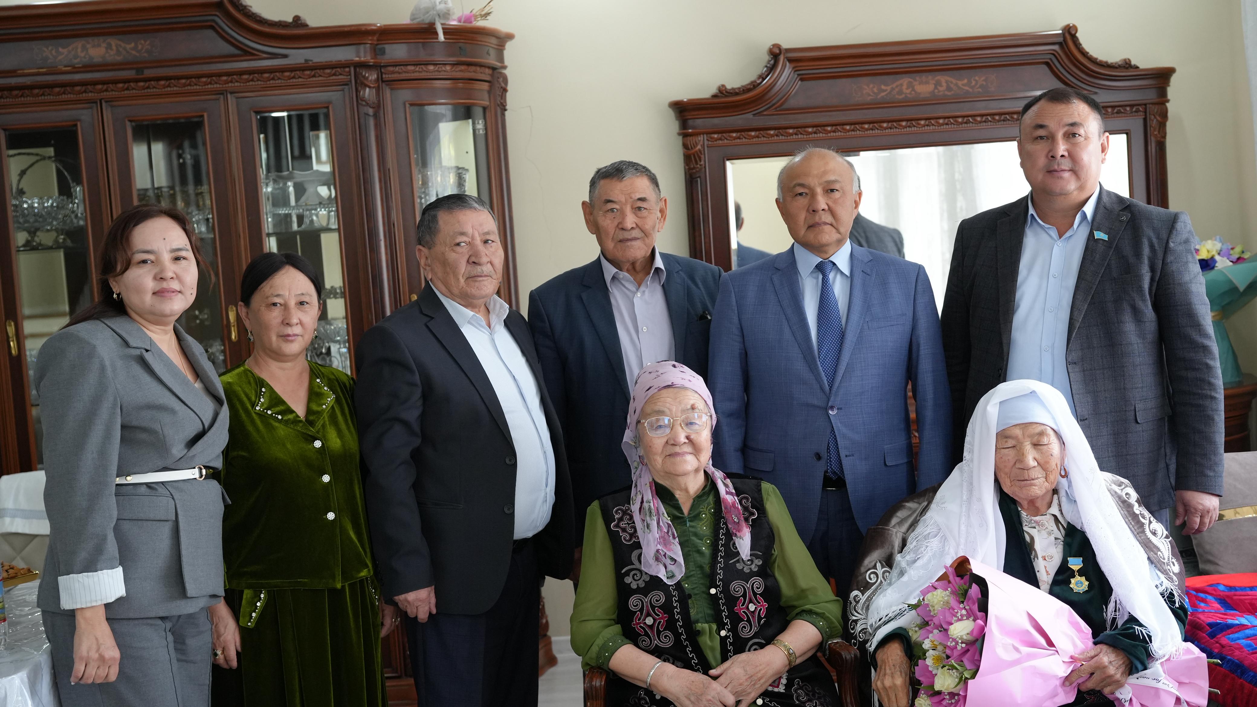 ҚАРТТАРҒА ҚҰРМЕТ – ҰРПАҚҚА ҮЛГІ