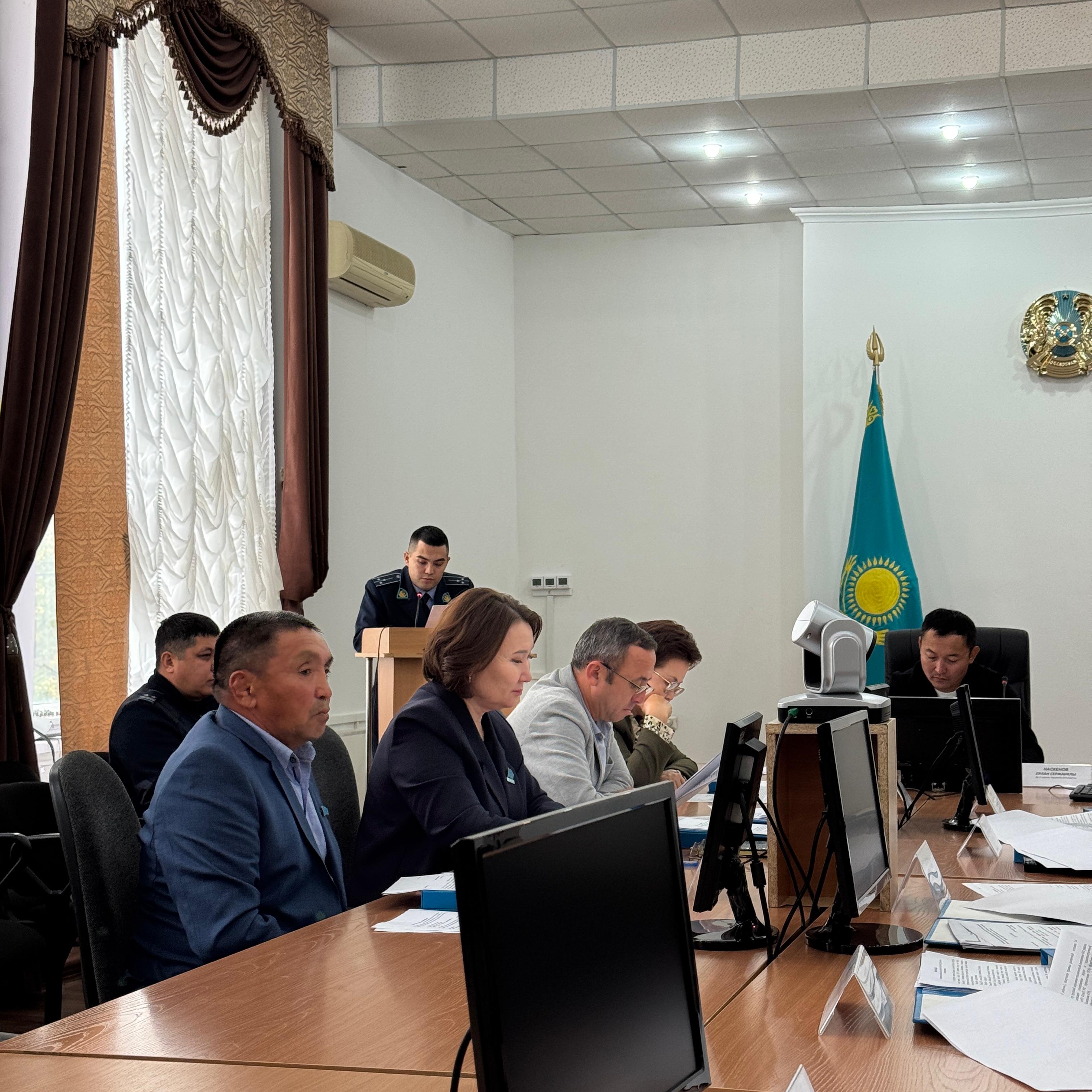 Аудандық мәслихаттың агроөнеркәсіптік кешені, экология, қоршаған ортаны қорғау және табиғи ресурстарды тиімді пайдалану мәселелері жөніндегі тұрақты комиссиясының отырысы өткізілді