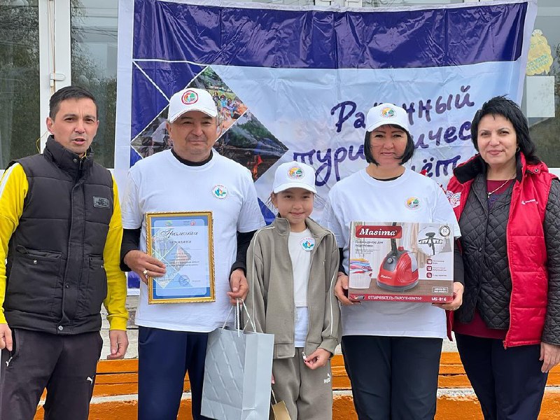 Біздің чемпиондарымыз! Свердловтықтар аудандық туристік слетте жеңіске жетті!