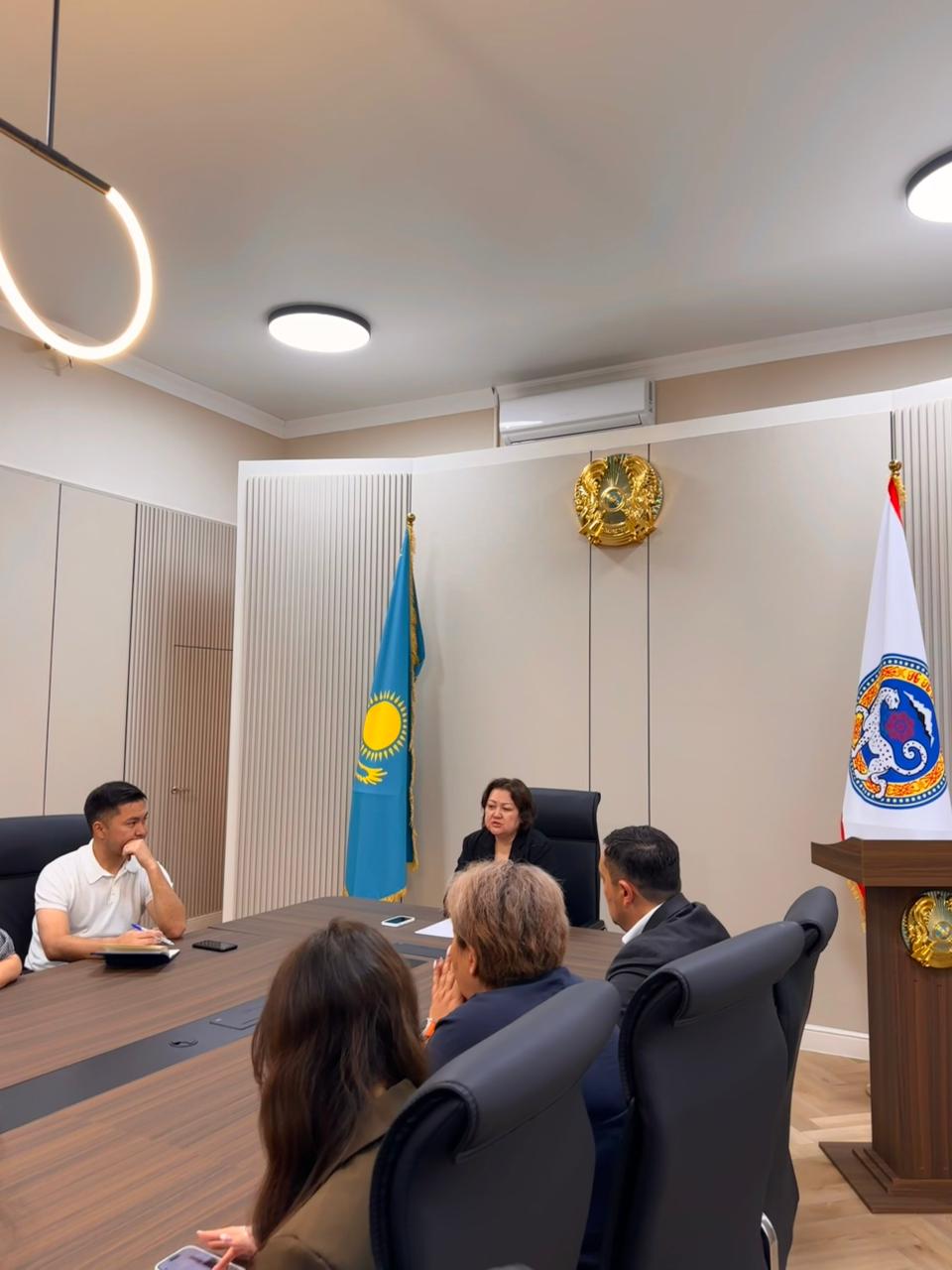 Проведено совещание с уполномоченным по этике