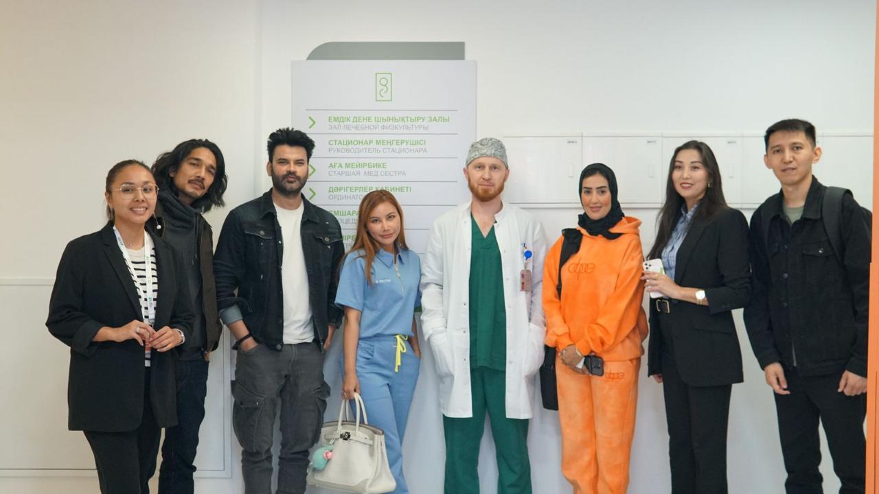 Қыздар порно видеолардағы клитор Запорожьедегі бай қыздар секс іздейді