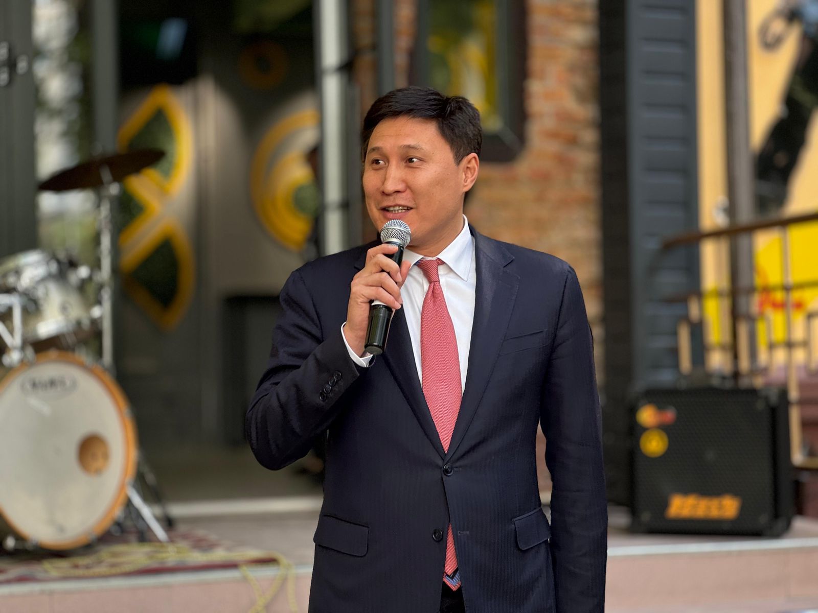 Әйелдің вагинальды оргазмының порно видеосы