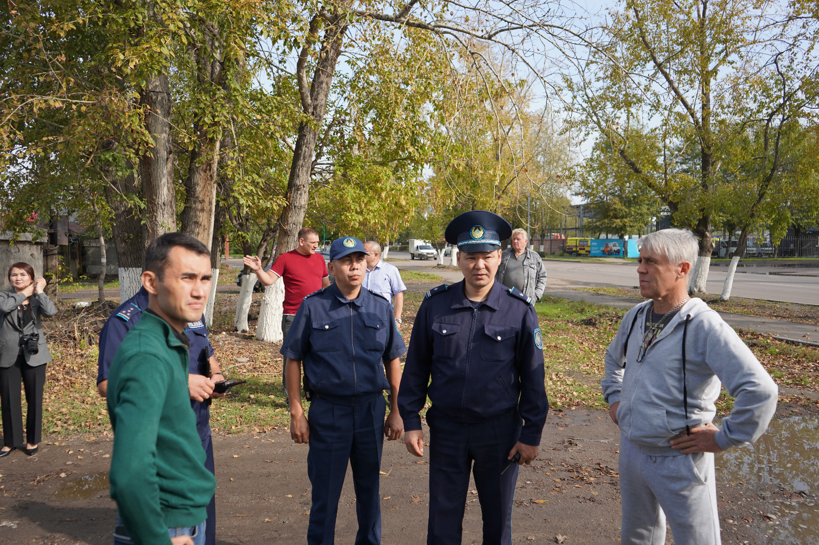 Незаконный гараж — на штарфную стоянку: в СКО полицейские проводят ОПМ «Участок»