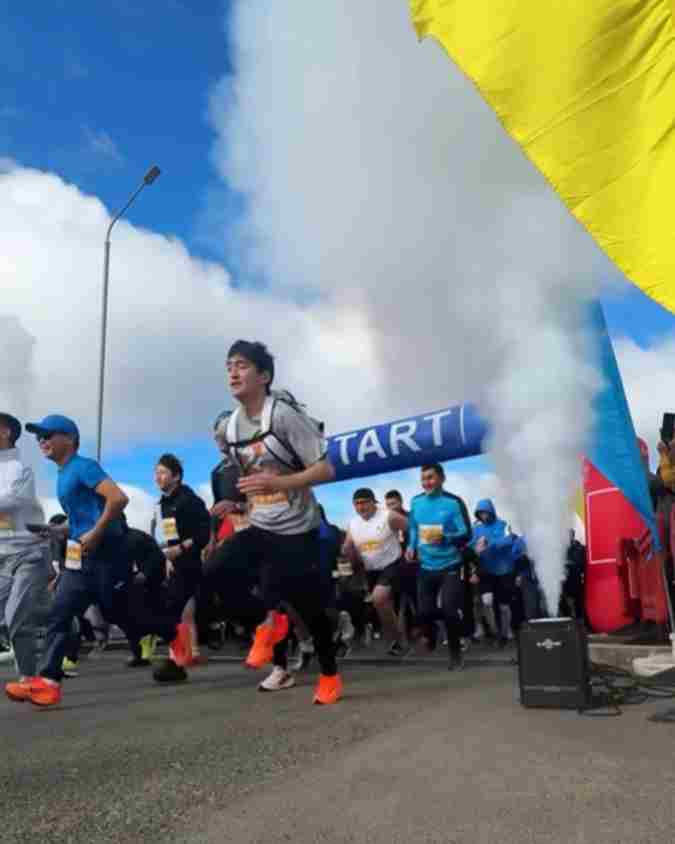 Saryarqa run: В столице состоялся забег вдоль набережной реки Есиль