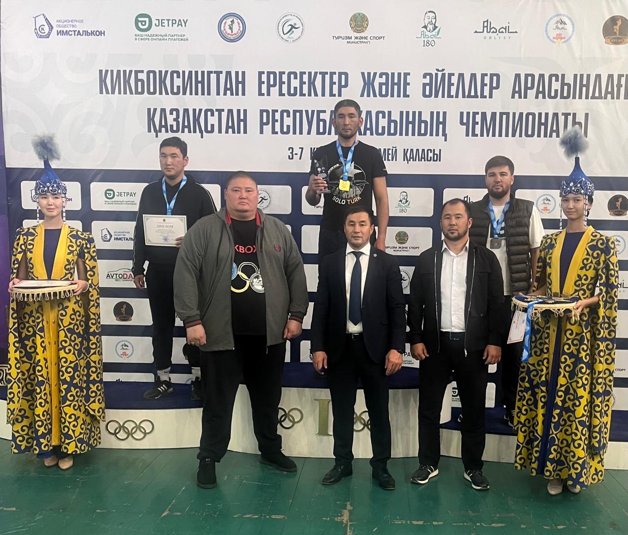 Кикбоксингтен атқыштыққа дейін: СҚО полицейлері жүлдеге ие болып, әлем чемпионатына дайындалуда