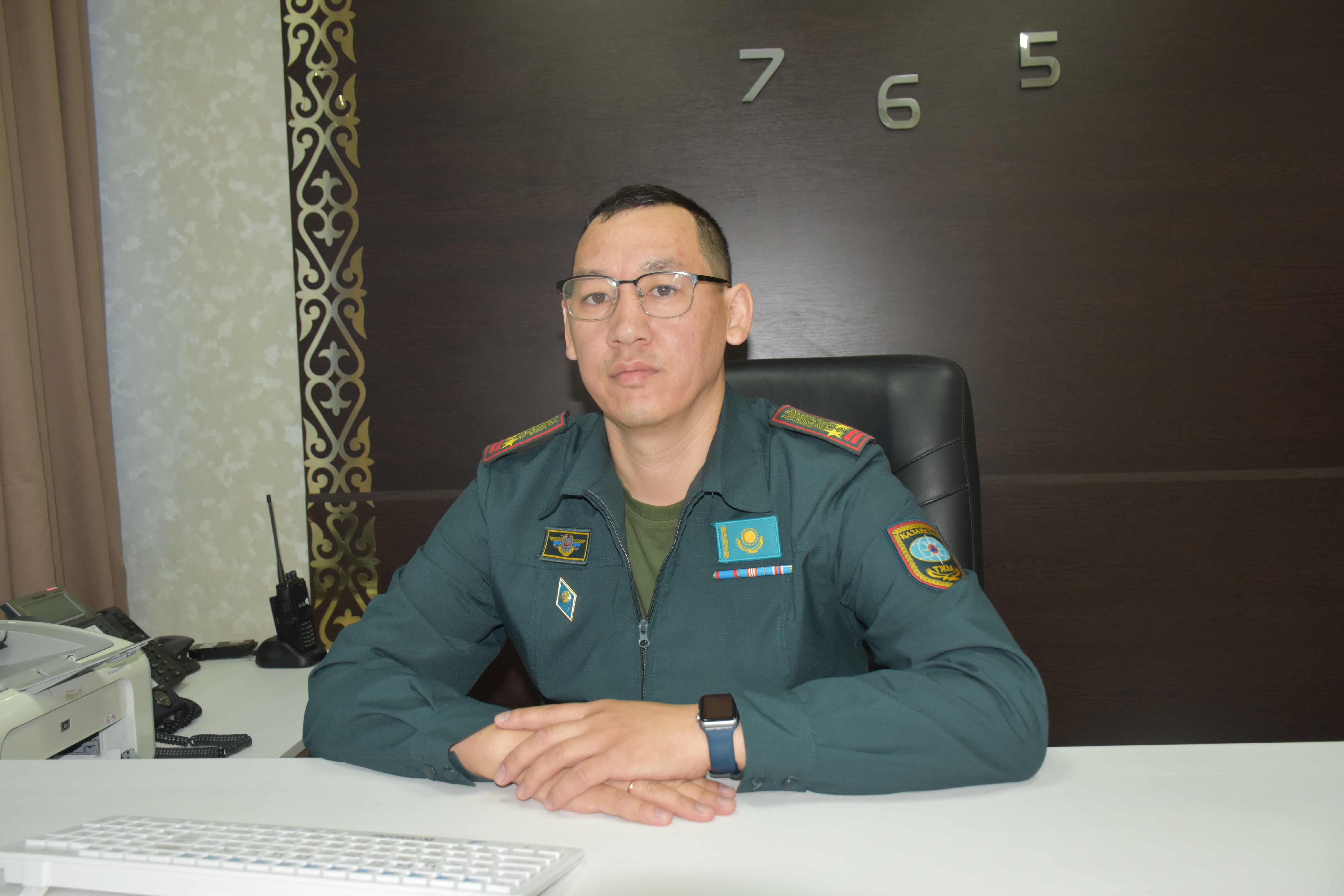 Анджелика Джолимен порно видео