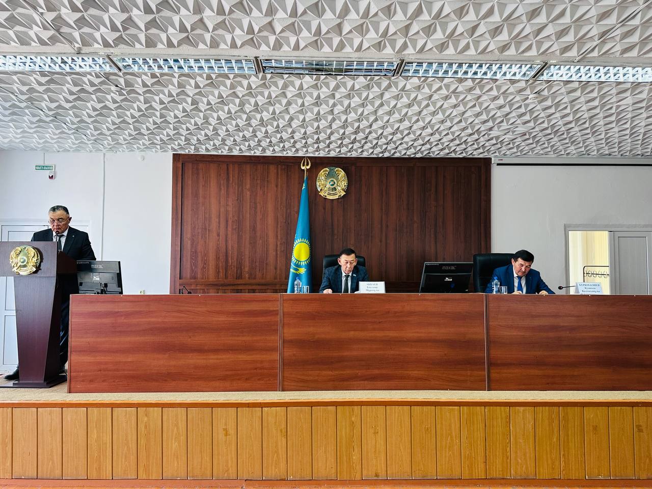 Аудандық мәслихаттың кезектен тыс ХLVII сессиясы өткізілді