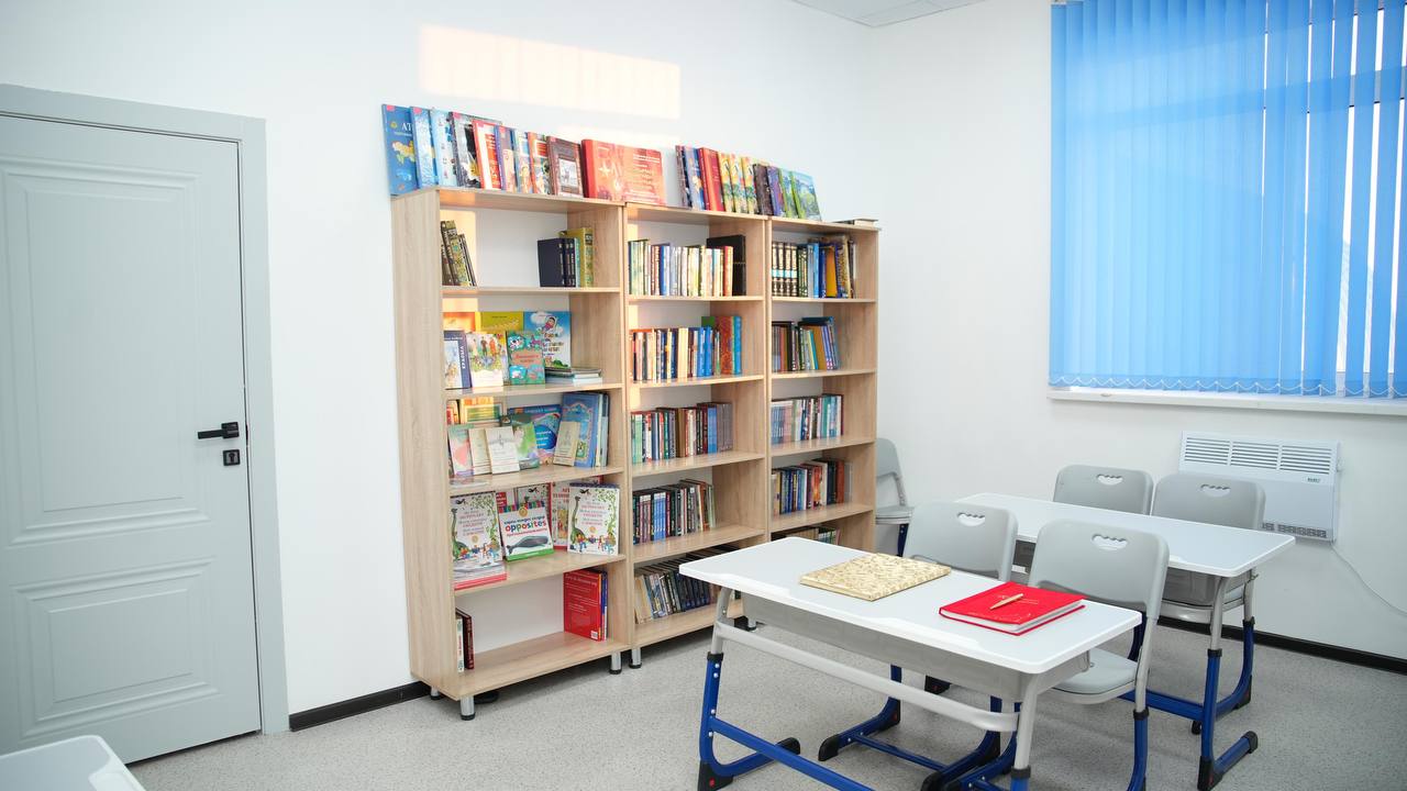 Аким ВКО посетил образовательные учреждения в Тарбагатайском районе