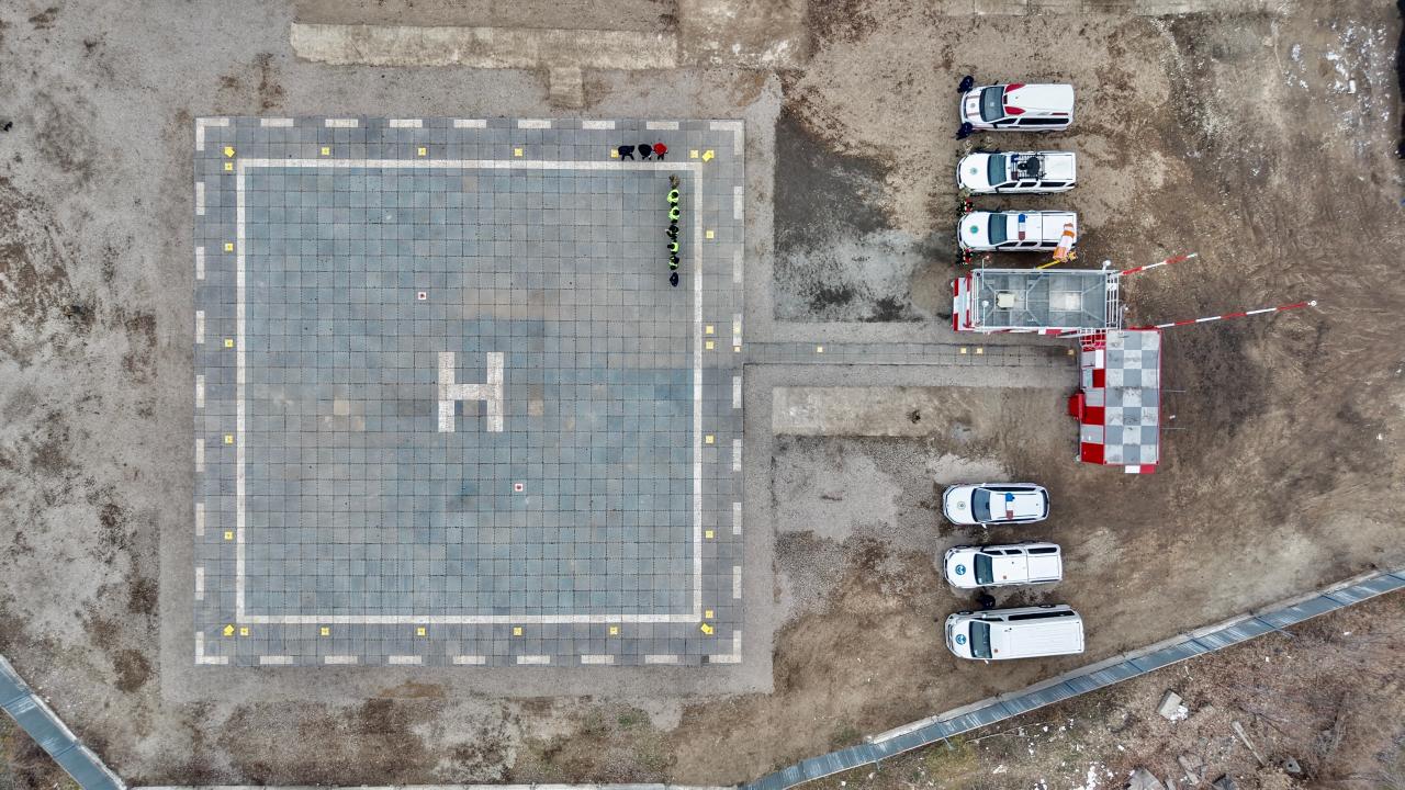 Санитарлық авиацияға арналған тікұшақ айлағы: Шыңғыс Әрінов Алматыдағы жаңа тікұшақ алаңымен танысты