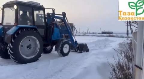 Мемлекет Басшысының және облыс әкімінің тапсырмасы бойынша «Таза Қазақстан» республикалық бағдарламасы аясында Обаған ауылдық округі аумағында жолдарды қардан тазалау жұмыстары тұрақты түрде жүргізілуде