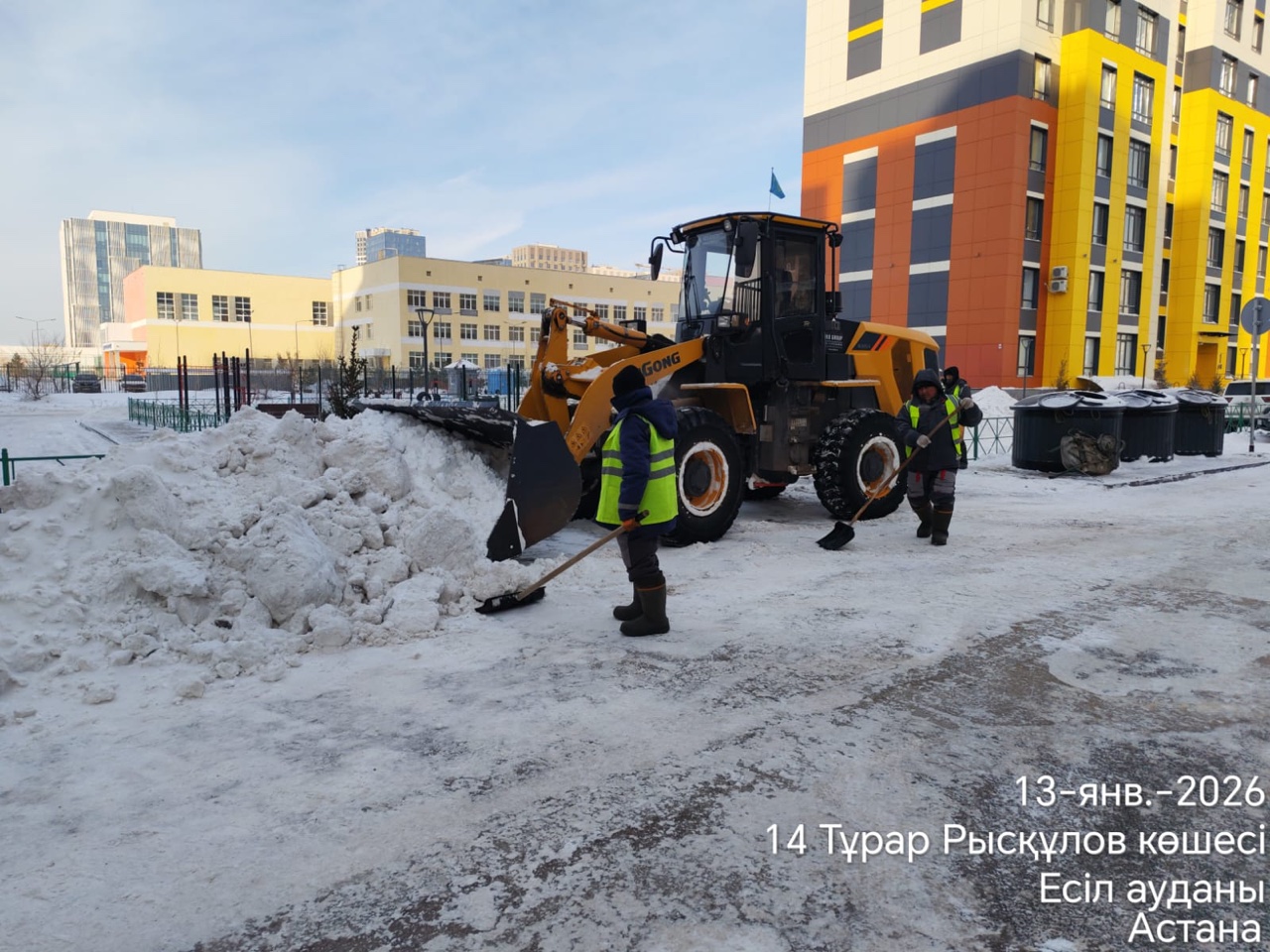 ЗА ОДНУ НОЧЬ — БОЛЕЕ 18 500 КУБОМЕТРОВ СНЕГА: В РАЙОНЕ ЕСИЛЬ ПРОДОЛЖАЮТСЯ РАБОТЫ ПО ОЧИСТКЕ УЛИЦ