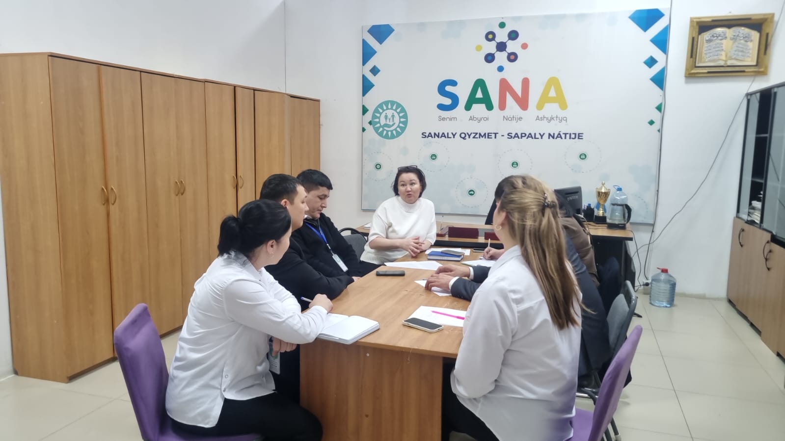 Был проведён круглый стол и организована разъяснительная работа