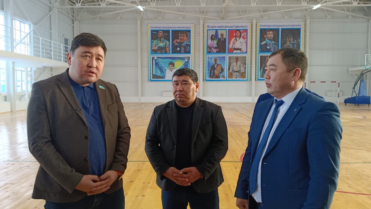 В район с рабочей поездкой прибыл депутат Мажилиса Парламента Республики Казахстан Нартай Сарсенгалиев