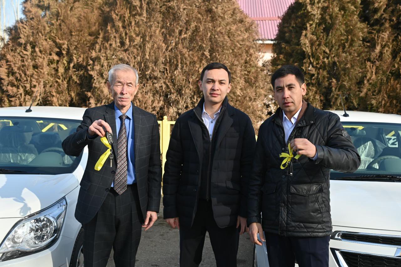 АРДАГЕРЛЕР КЕҢЕСІ МЕН «AMANAT» ФИЛИАЛЫ ЖАҢА КӨЛІККЕ ИЕ БОЛДЫ