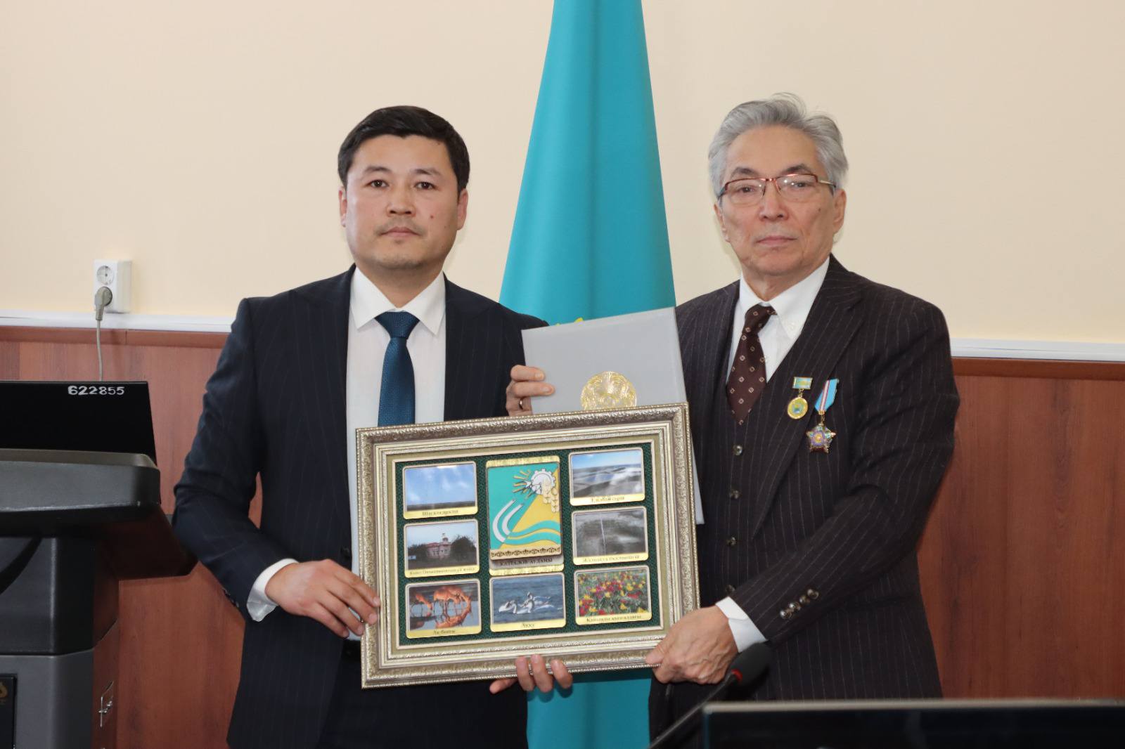 МҰРАТ НАУРЫЗҒАЛИҰЛЫНА АУДАН ӘКІМІНІҢ ҚҰТТЫҚТАУЫ ТАБЫСТАЛДЫ