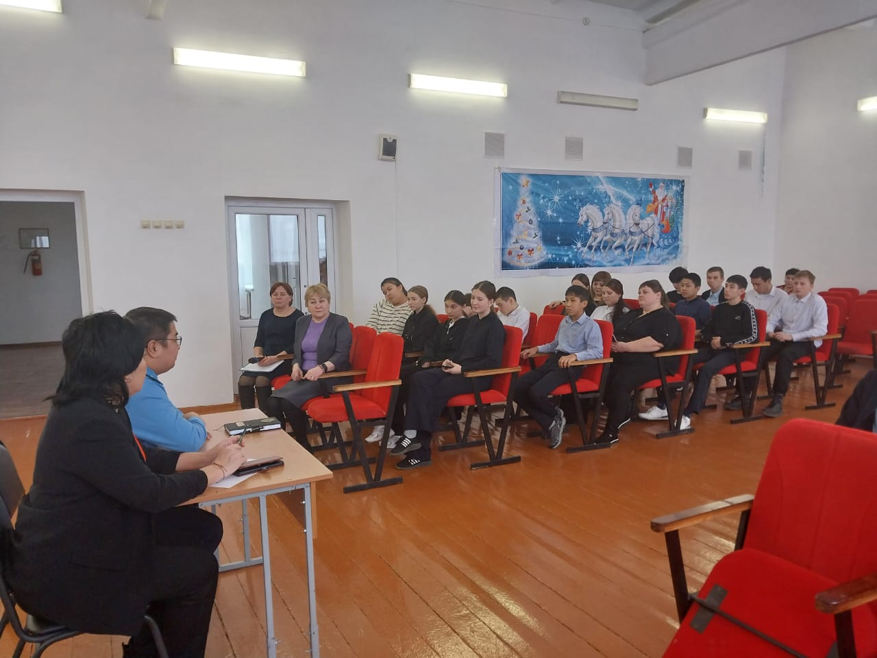 Прокурормен кездесу: араздықты қоздырғаны үшін жауапкершілік және бейбітшілік пен келісімге жол