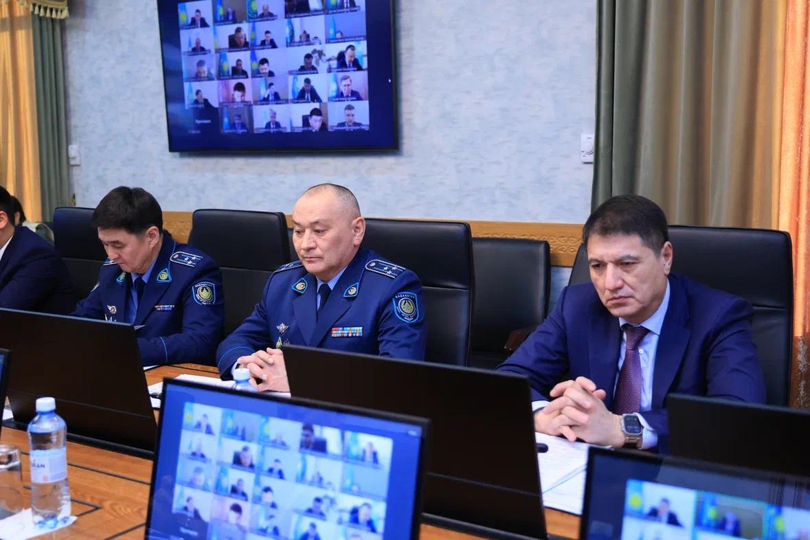 В Карагандинской области усиливают профилактику подростковых суицидов