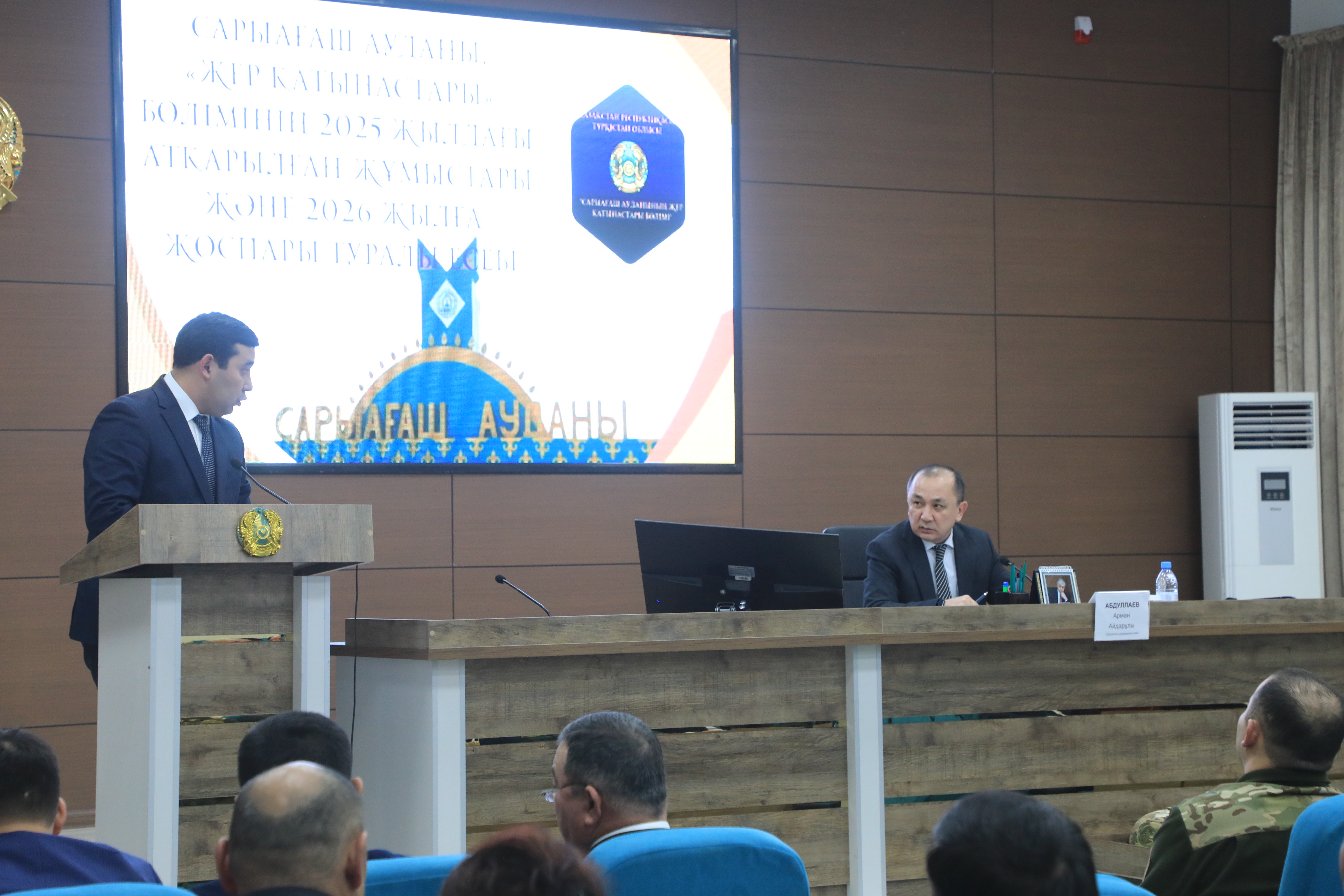 АЙМАҚ БАСШЫСЫ: ТҰРҒЫНДАР ТАРАПЫНАН АЙТЫЛҒАН ТҮЙТКІЛДЕРДІ ШЕШУ ЖОЛЫНДА ЖҮЙЕЛІ ӘРІ НАҚТЫ ЖҰМЫСТАР ЖҮРГІЗУ – БАСТЫ МІНДЕТ