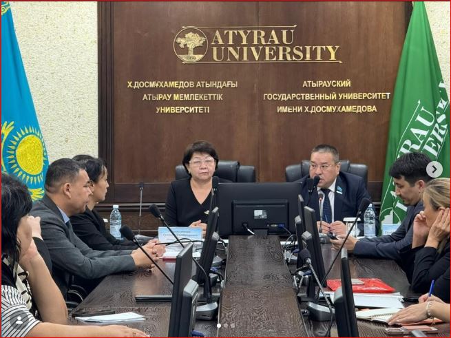 Атырау облысы Әділет департаментінің басшысы Гуланда Кыстаубаева Х.Досмұхамедов атындағы Атырау университетінің ректоры – басқарма төрағасы Саламат Идрисовпен кездесті