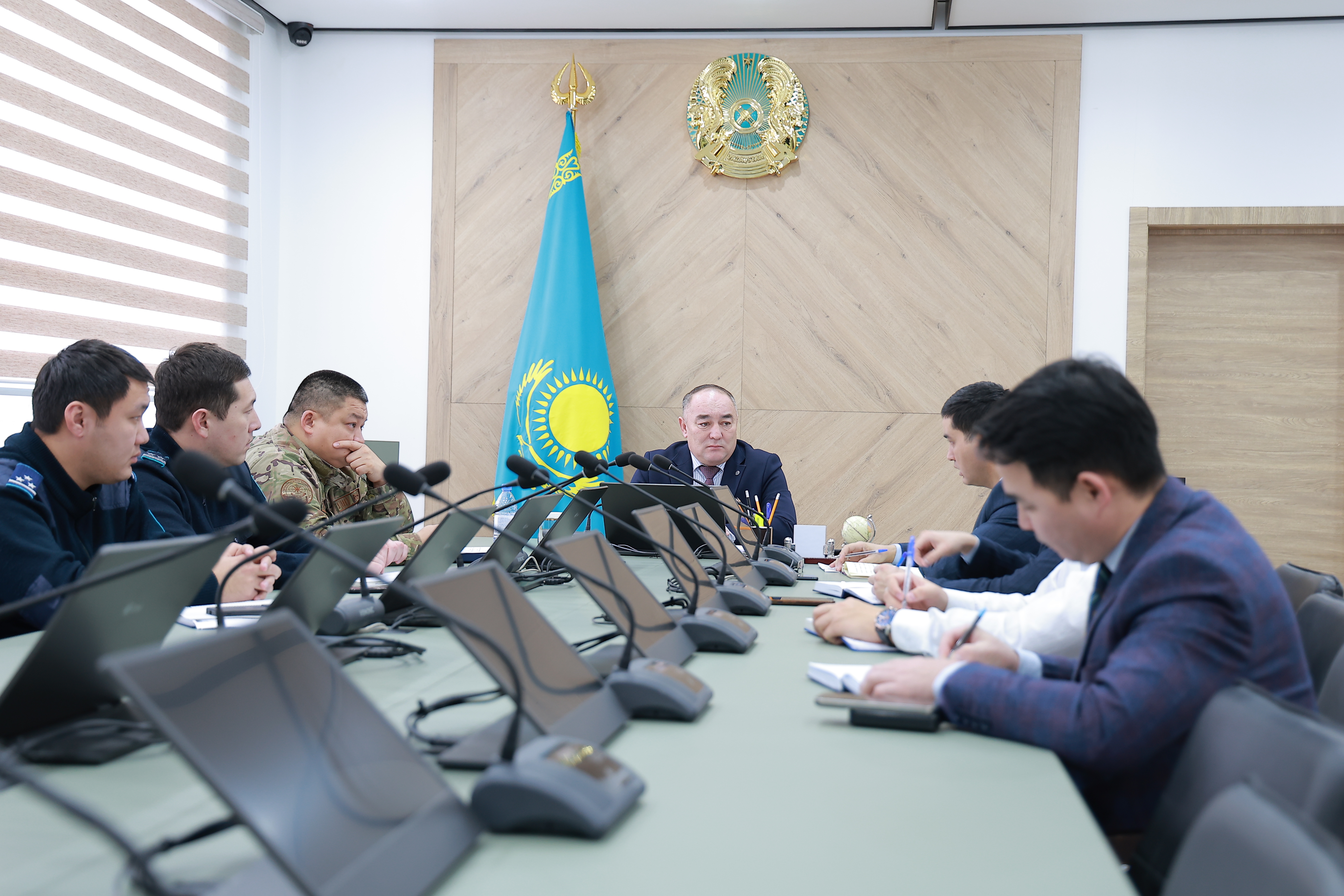 В АТЫРАУ СОСТОЯЛОСЬ ЗАСЕДАНИЕ ВНЕОЧЕРЕДНОЙ КОМИССИИ