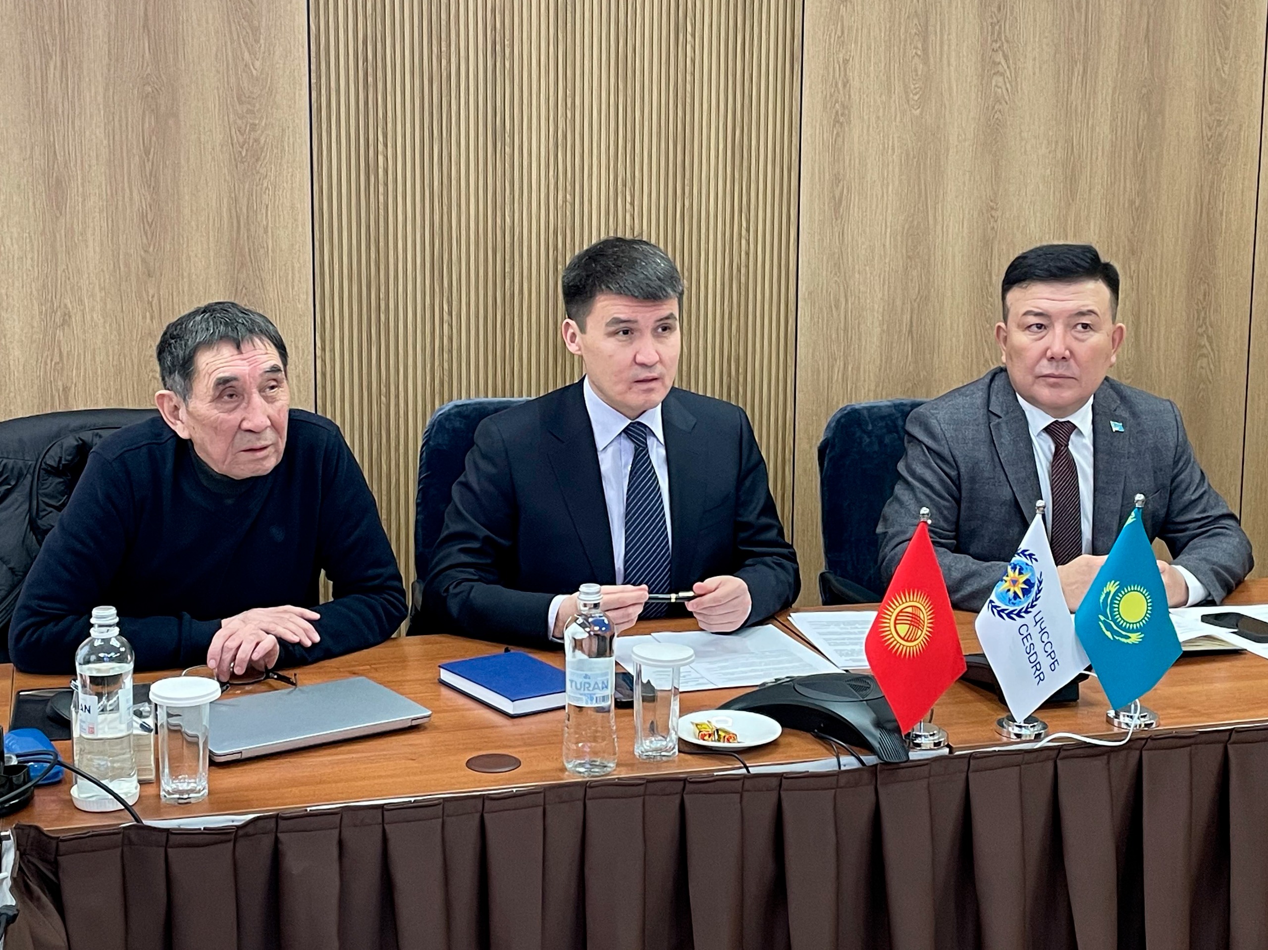 Алматы қаласында өңірлік ерте құлақтандыру жүйесін дамыту мәселелері талқыланды