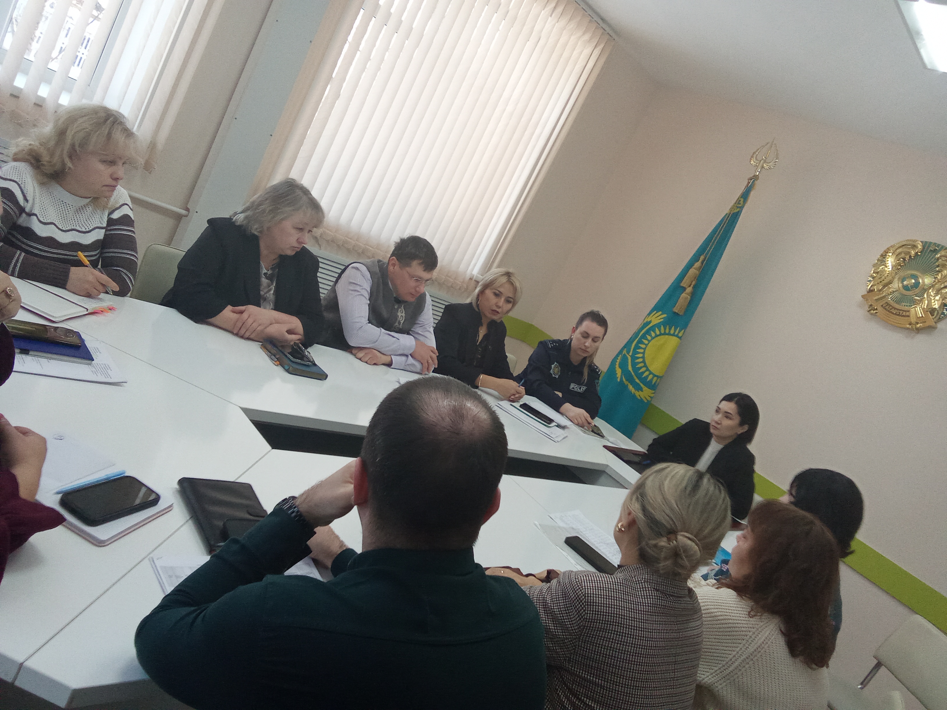 Қарабалық ауданы әкімдігі жанындағы кәмелетке толмағандардың істері және олардың құқықтарын қорғау жөніндегі комиссияның