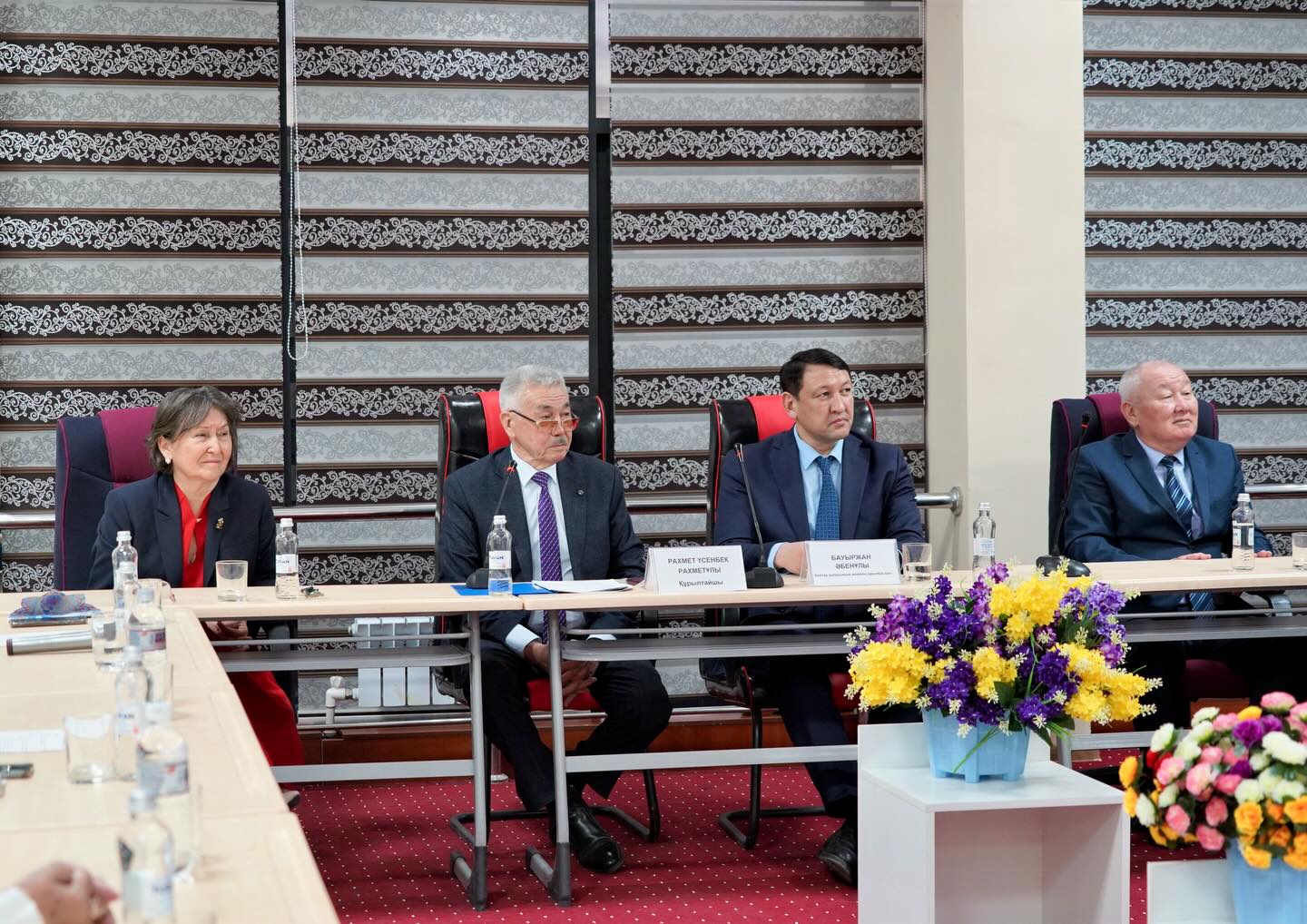 КЕНТАУДА АРДАГЕРЛЕРДІҢ ҚАТЫСУЫМЕН ТАҒЫЛЫМЫ МОЛ КЕЗДЕСУ ӨТТІ