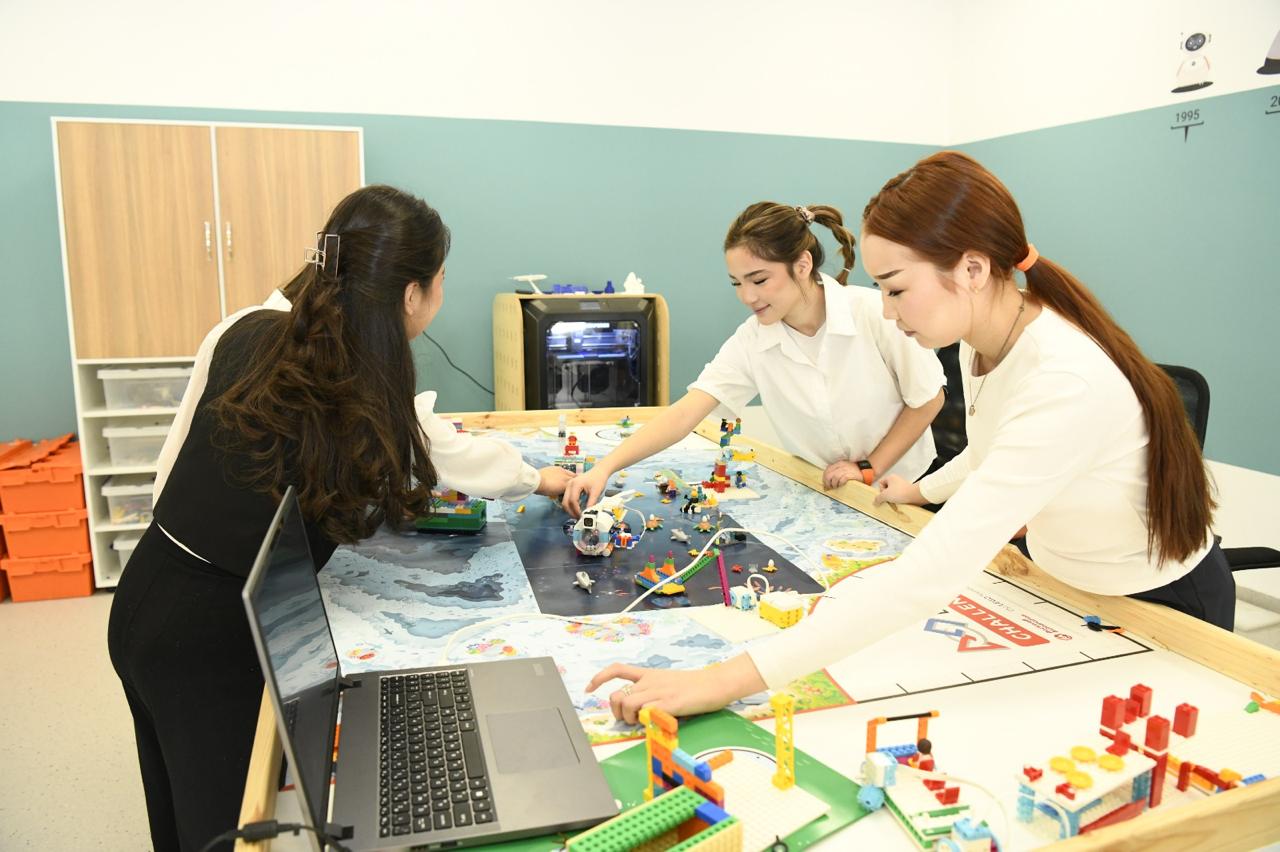 Воспитание, знания и искусственный интеллект: особое мероприятие прошло в столичной школе