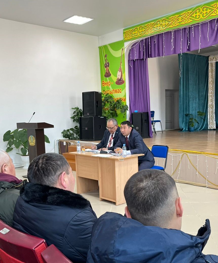 Тұрғындармен кездесулер өткізілді