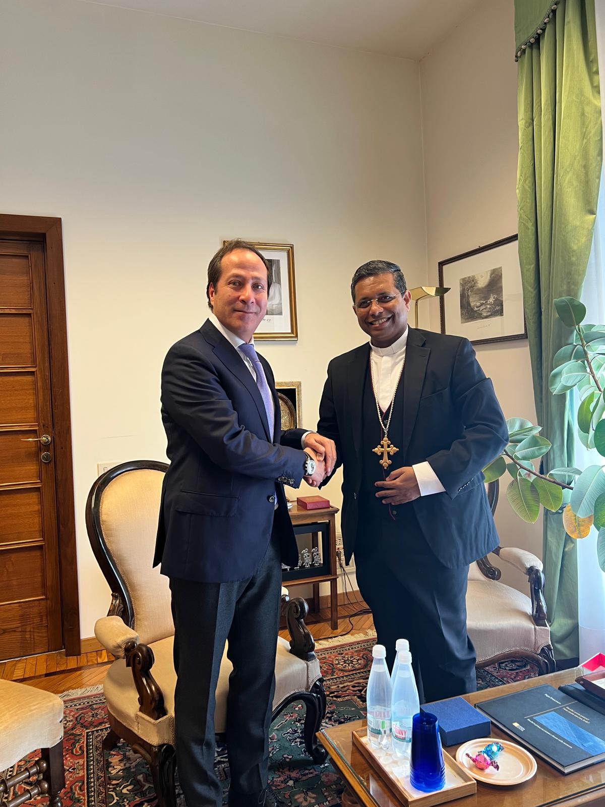 Қазақстан мен Қасиетті Тақтың конфессияаралық диалогты ілгерілету жөніндегі ынтымақтастығы