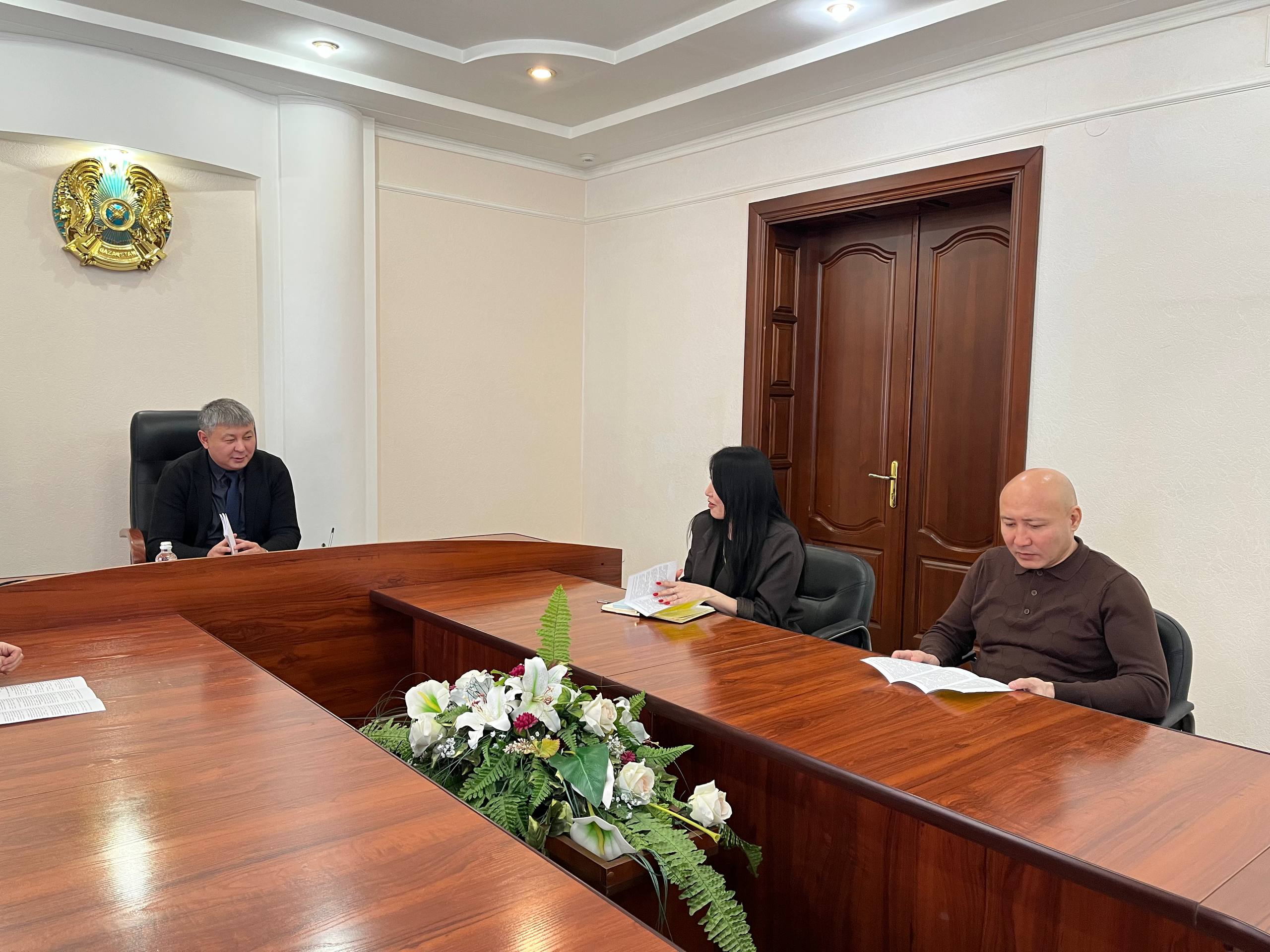 Әдеп жөніндегі уәкіл мемлекеттік қызметке алғаш рет кірген мамандар арасында түсіндіру жұмыстарын жүргізді.