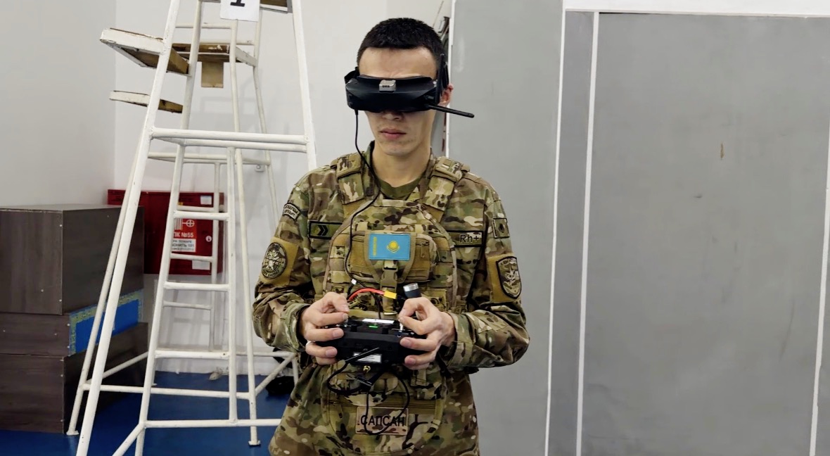 В военном вузе Минобороны создали школу подготовки специалистов БПЛА