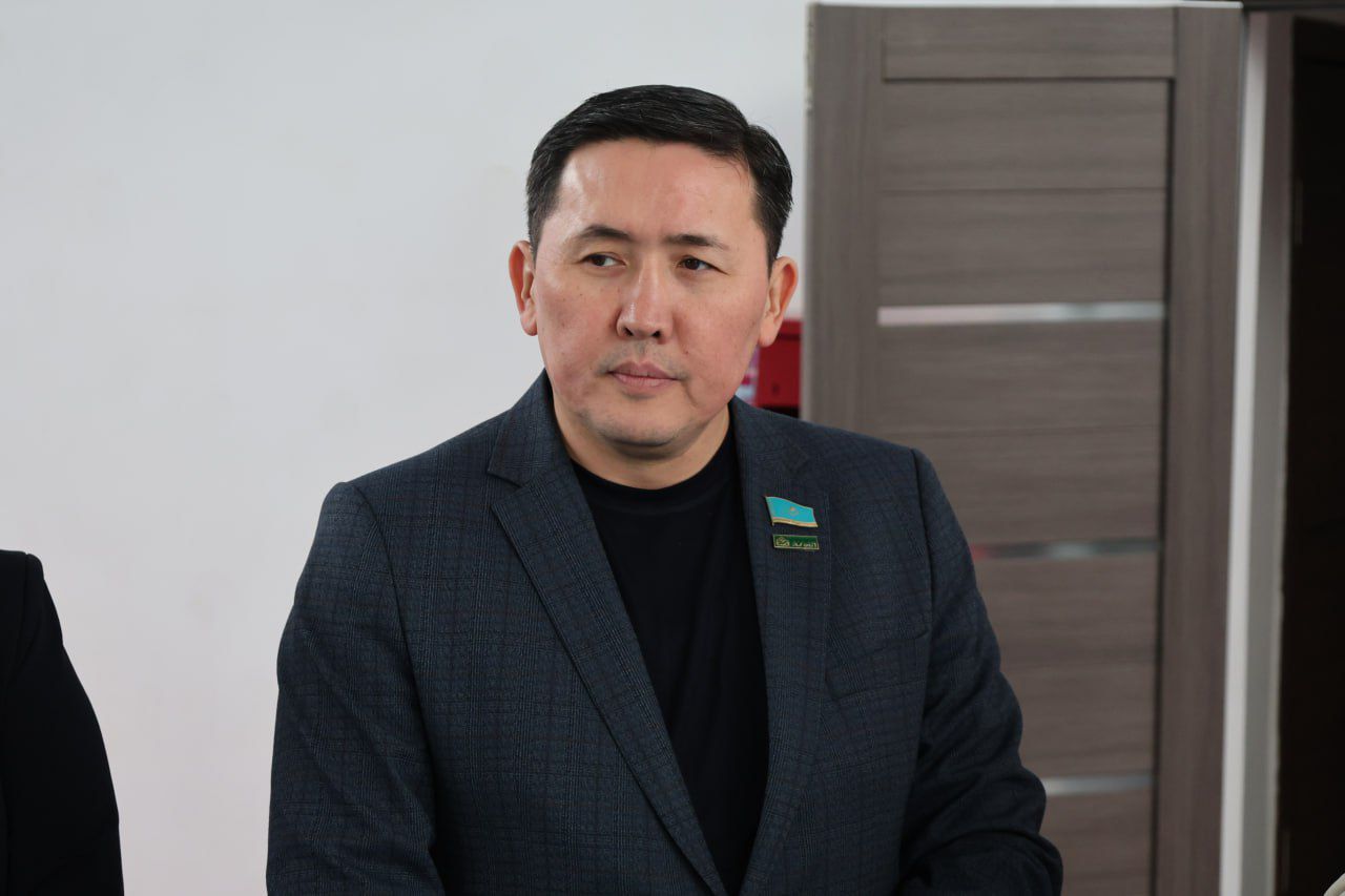 2026 жылғы 11 қаңтарда Есіл ауданына жұмыс сапарымен Қазақстан Республикасы Парламенті Мәжілісінің депутаты Анас Асхатұлы Баққожаев келді