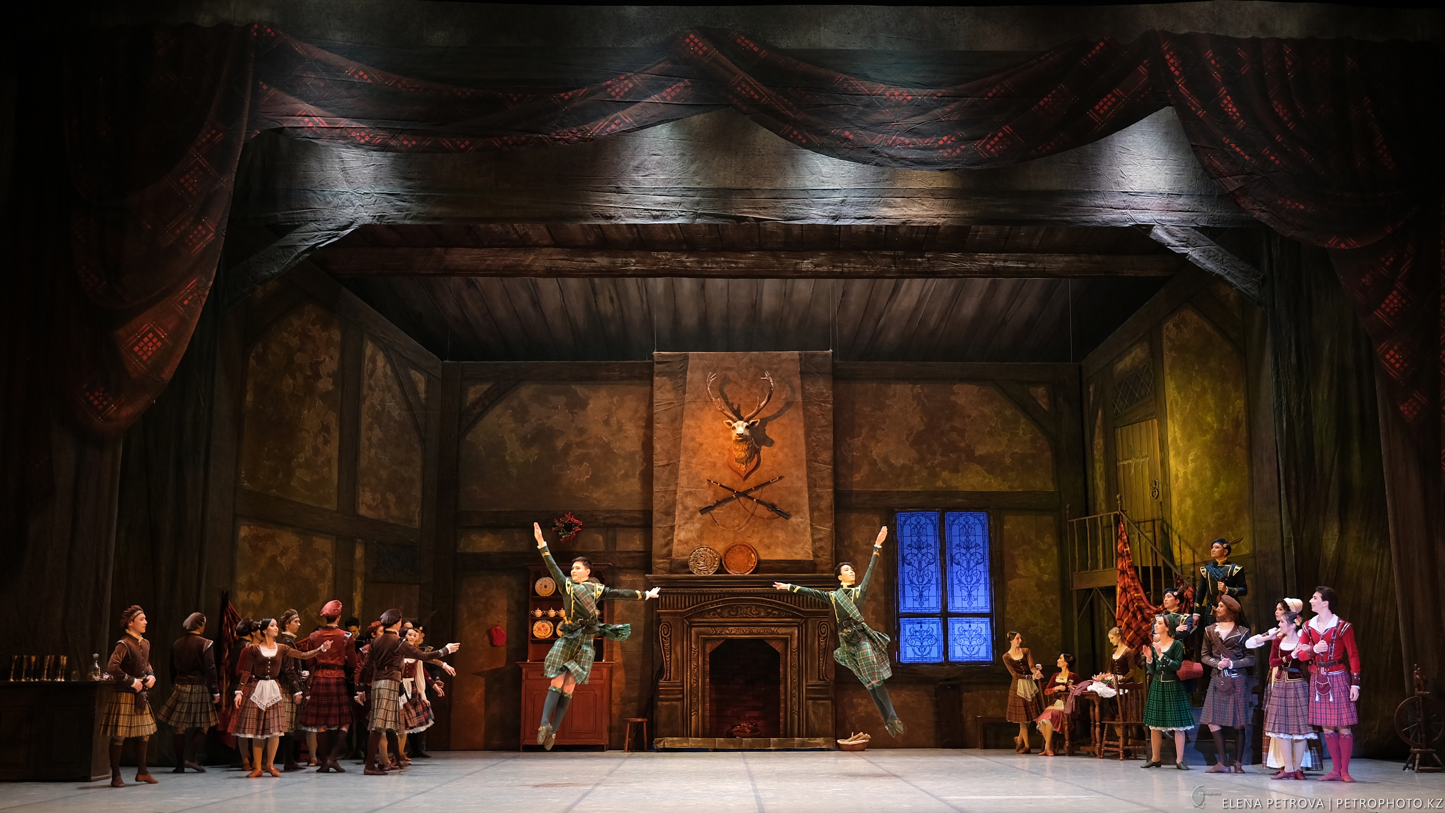 Театр имени Абая выступит в Сингапуре