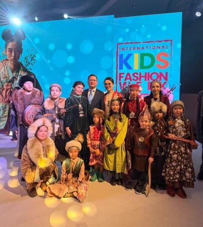 Этническая коллекция из Казахстана удостоена высокой награды на  «International Kids Fashion Week»