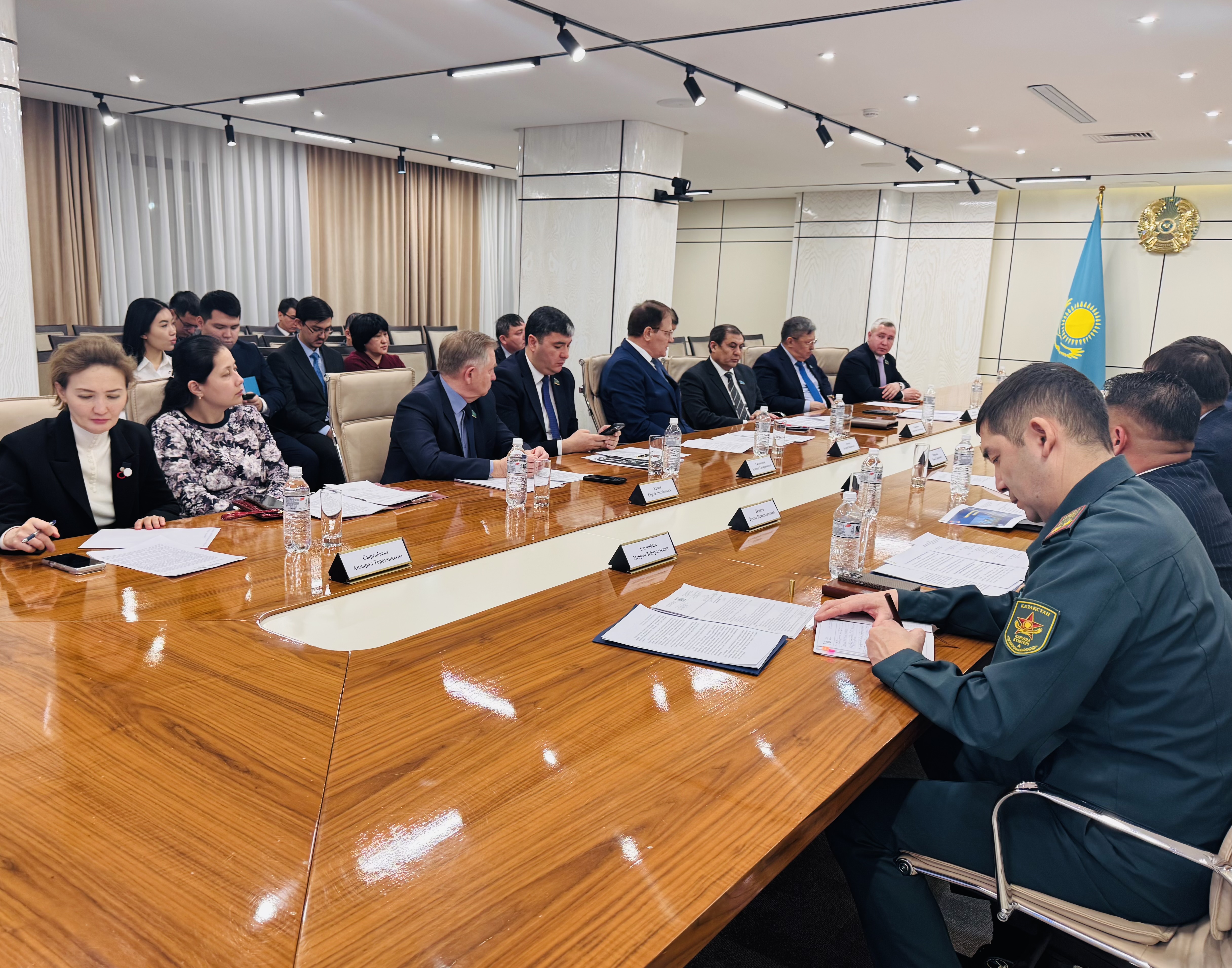20 января 2026 года в акимате города Астаны с участием депутатов Сената Парламента Республики Казахстан состоялось выездное заседание