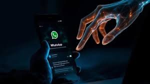 «Тихий захват WhatsApp» без взлома и следов.