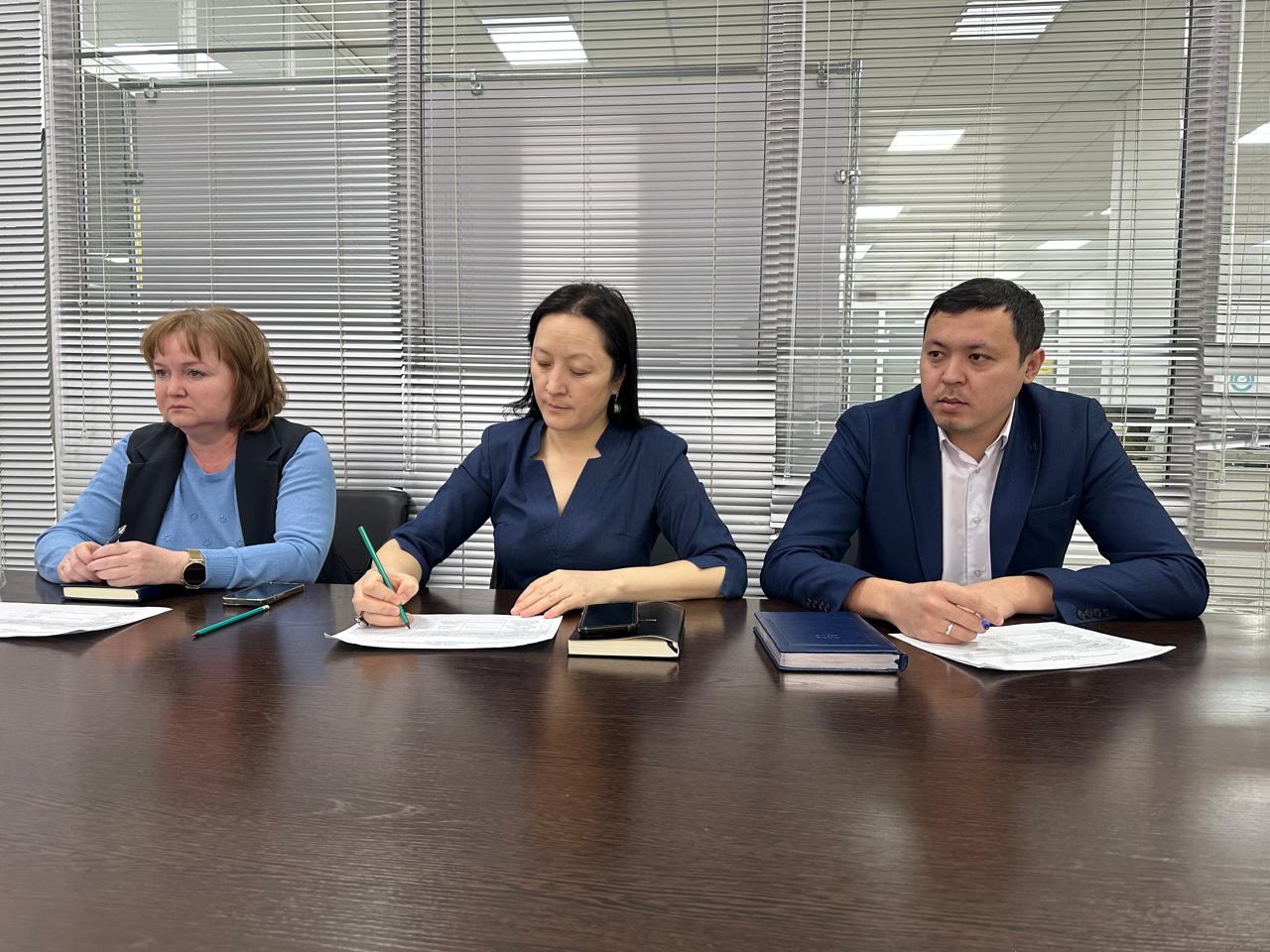 Азаматтарды қабылдау