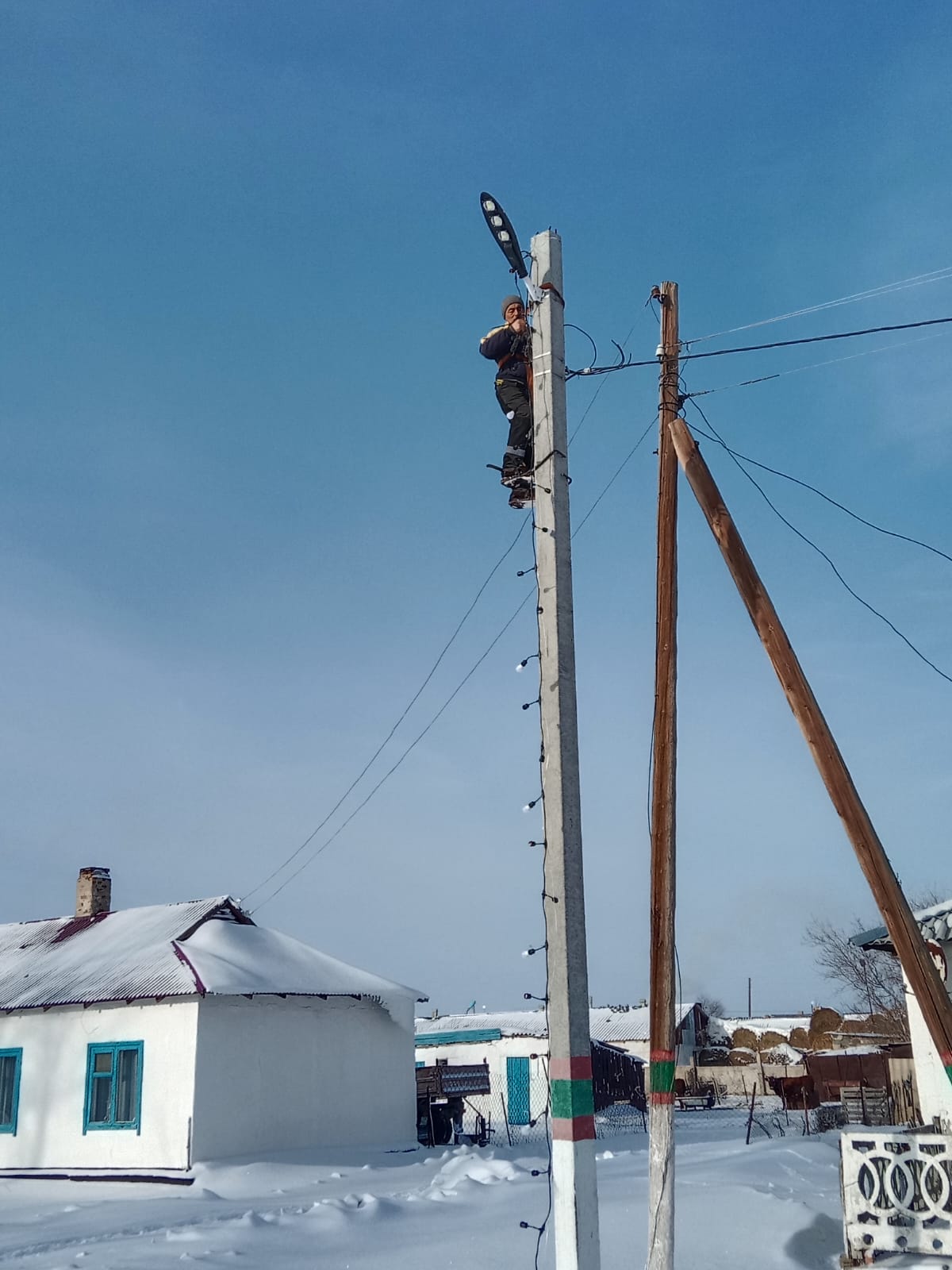 Обновлена система уличного освещения в селе Талды